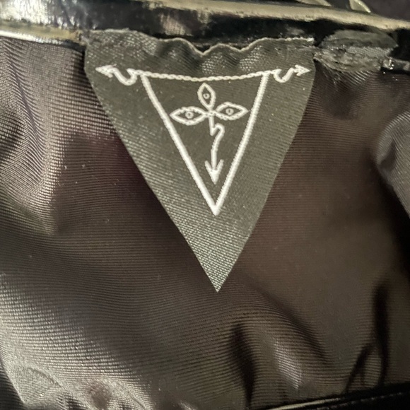 Toxic Vision Raven switchblade top - Picture 3 of 4